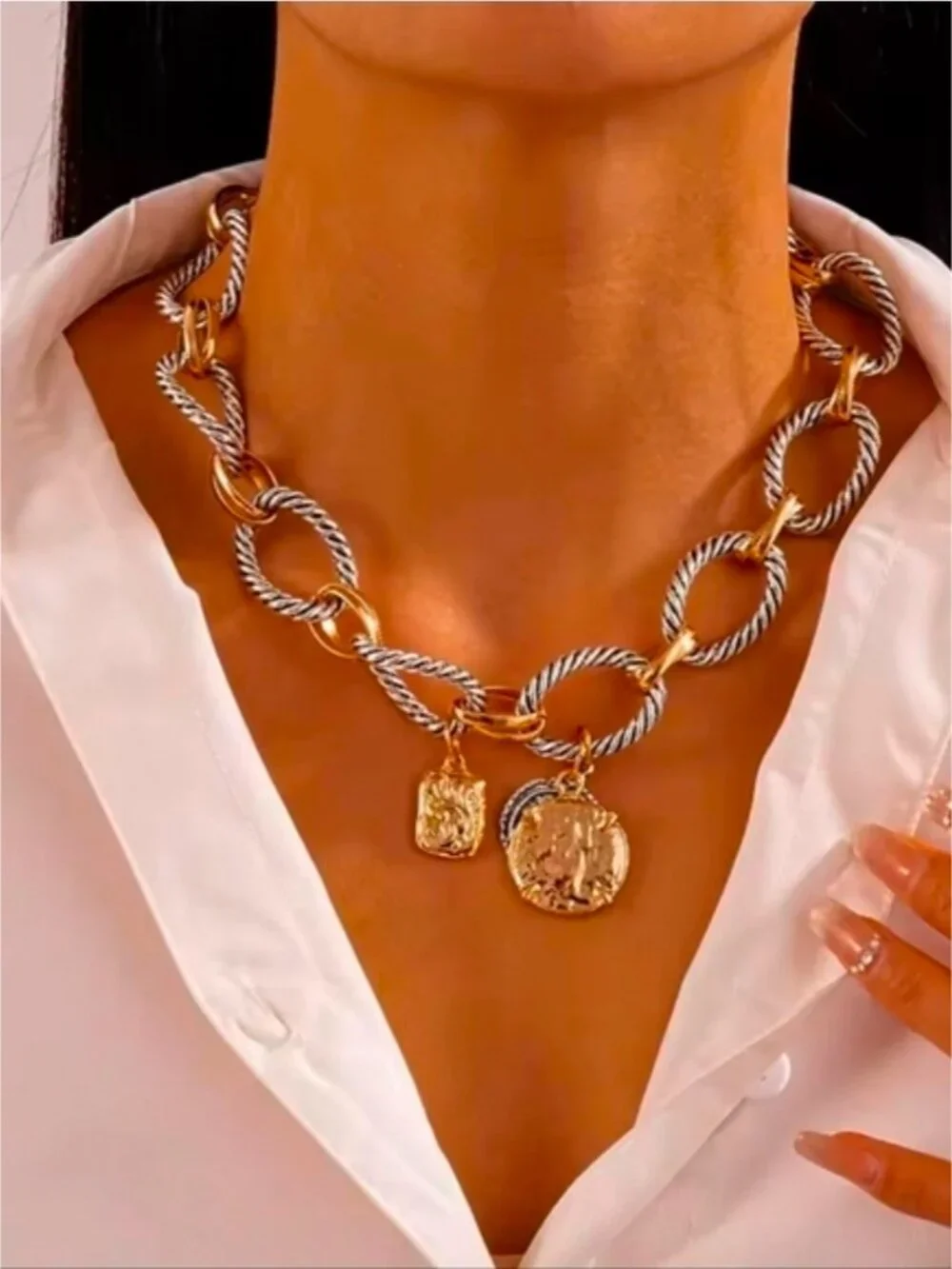 Two-Tone Twisted Link Coin Necklace - Gold & Silver